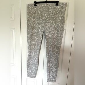 SPANX Size 2X Regular - Gray and White Speckled Leggings